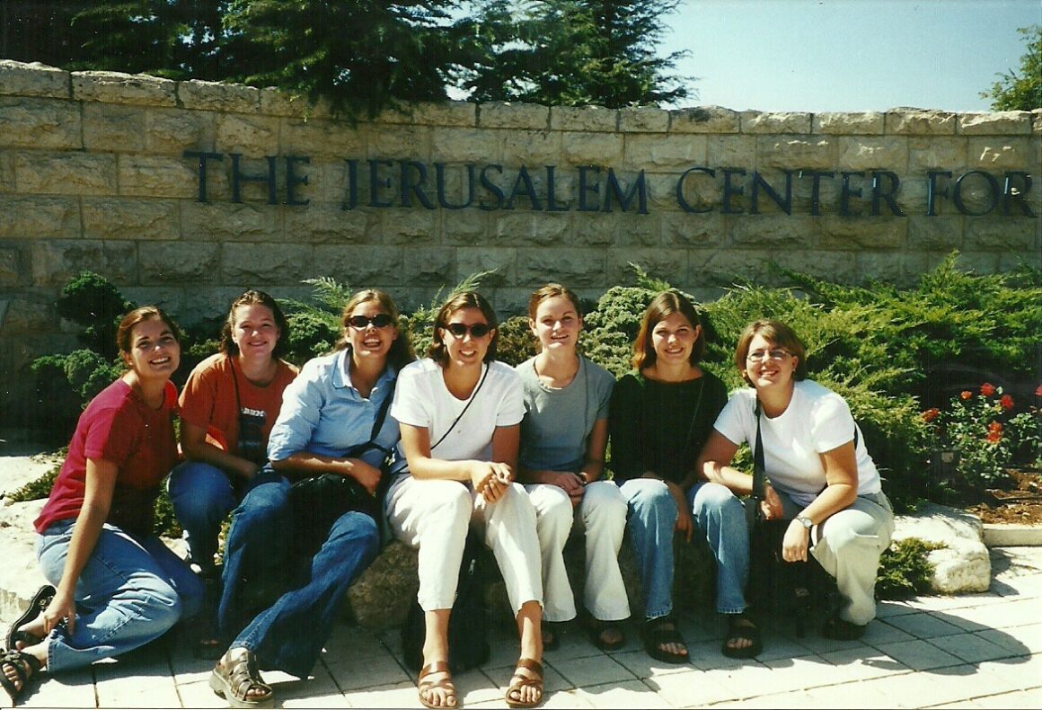 Fall 2000 sign 2000 Fall